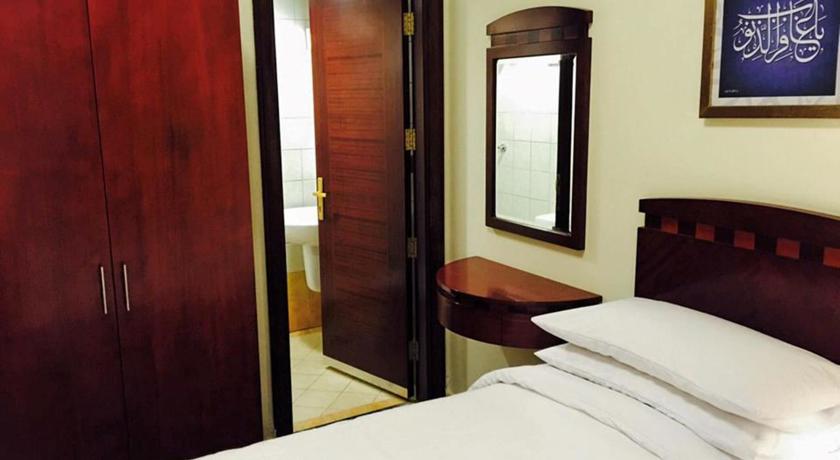 Al Eiman Qebla at Madinah for Umrah and Hajj Packages