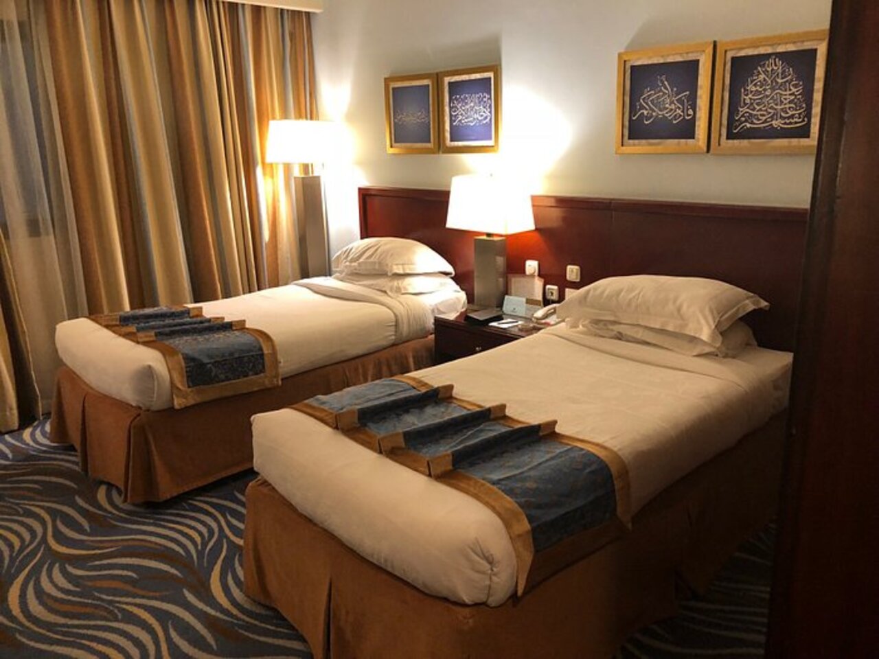 Dar Al Eiman Hotel